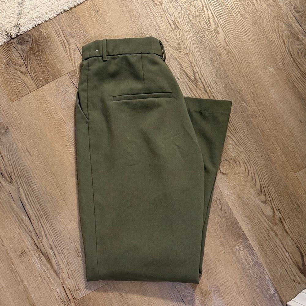 Women’s Curve Fit Sloane Trousers Olive Green Pants
